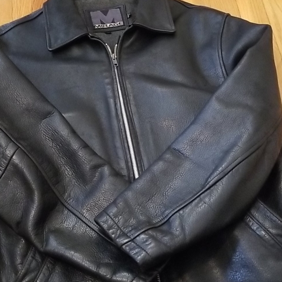 Vintage Leather Jacket - Picture 3 of 13
